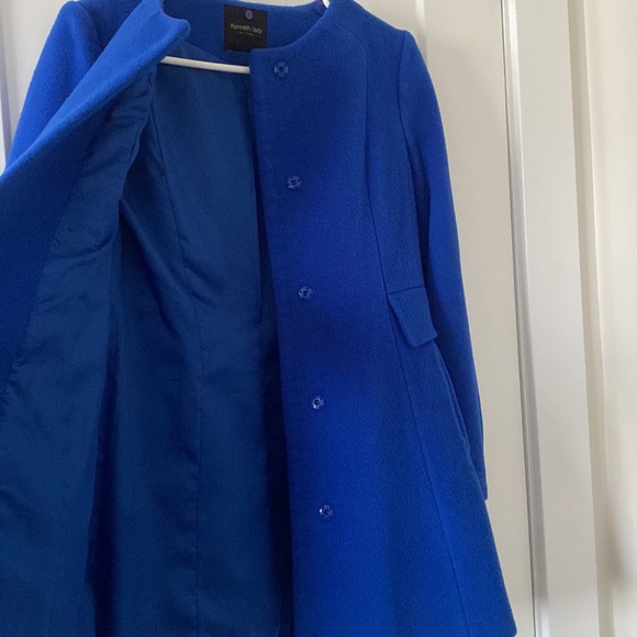 EUC Made in Korea Trench Coat ✨ - Picture 5 of 6